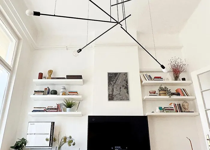 דירה Unique Family By Fortress - Cozy & Spacious - Free Parking נובי סאד