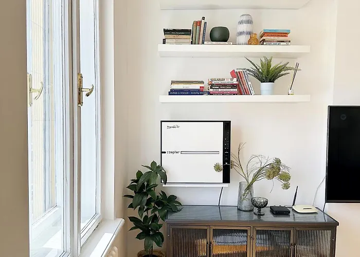 דירה Unique Family By Fortress - Cozy & Spacious - Free Parking *